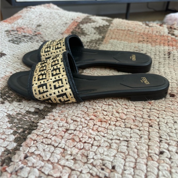 Fendi FF Raffia slides - Picture 5 of 7